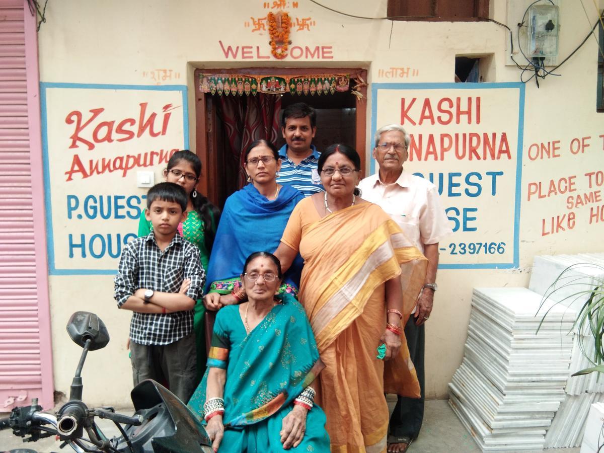 Kashi Annapurna Guest House Varanasi Luaran gambar